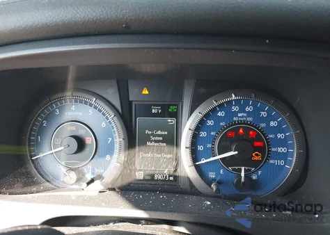 2019 Toyota Sienna Xle 8 Passenger z USA, uszkodzony, nr VIN 5TDYZ3DC1KS020501